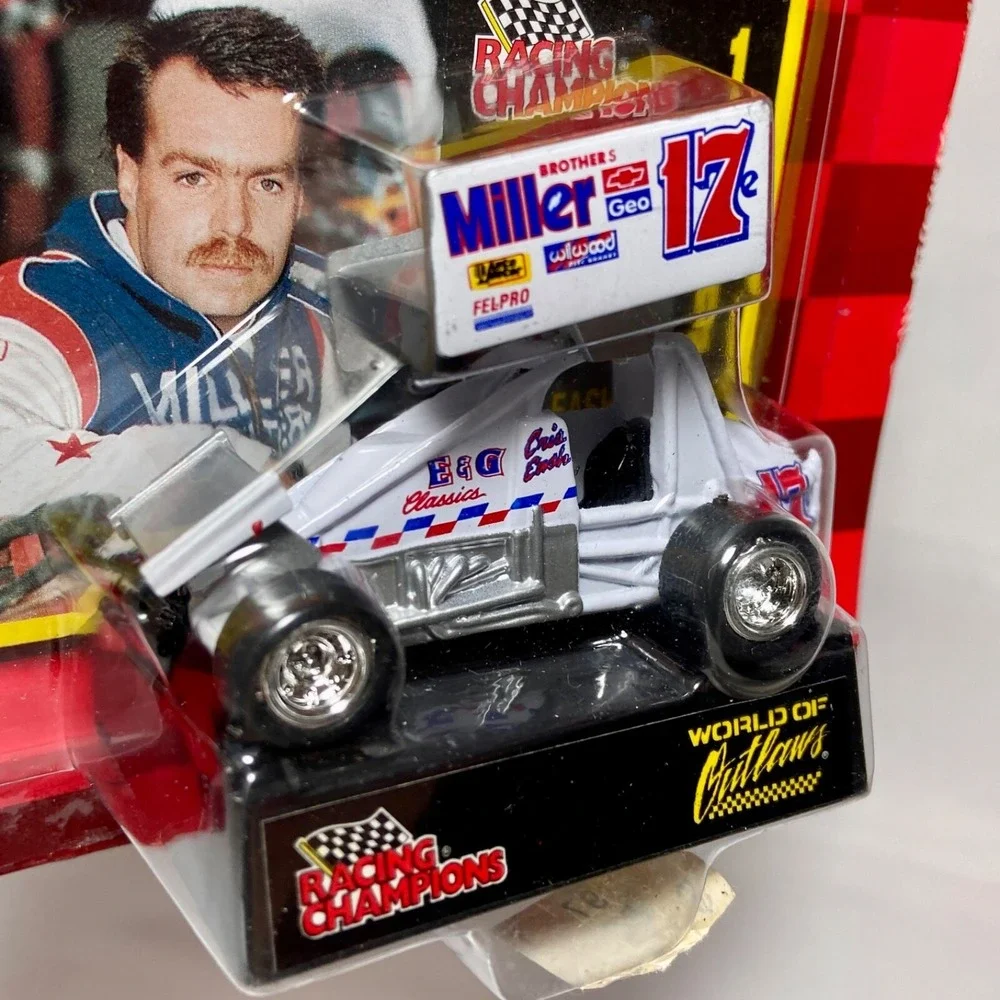 Racing Champions 1/64 Sprint‎ Car 1997 World of Outlaws Edition Cris Eash #17e